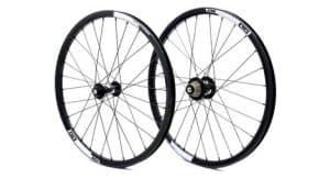 paar pride control sd m11 20    451  aluminium disc wheels 28h black hub